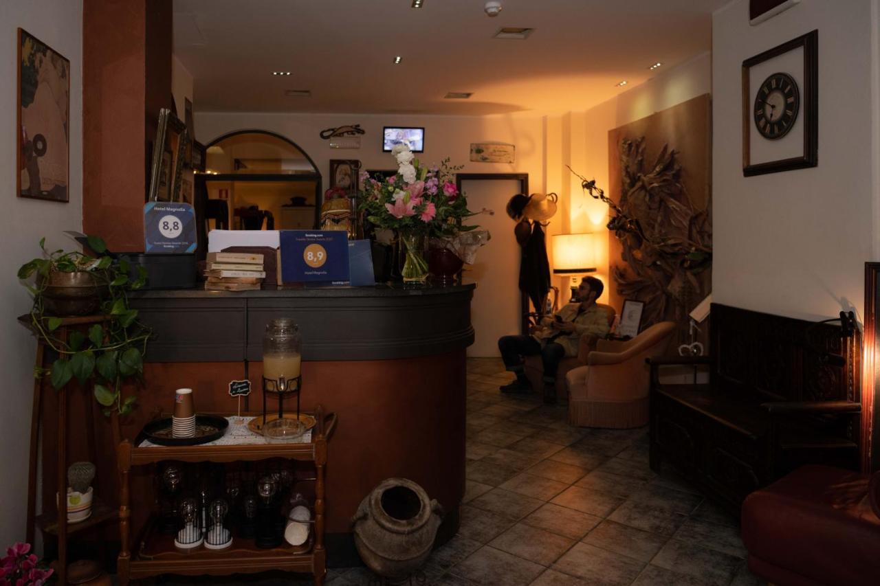 Hotel Magnolia Albenga Zewnętrze zdjęcie