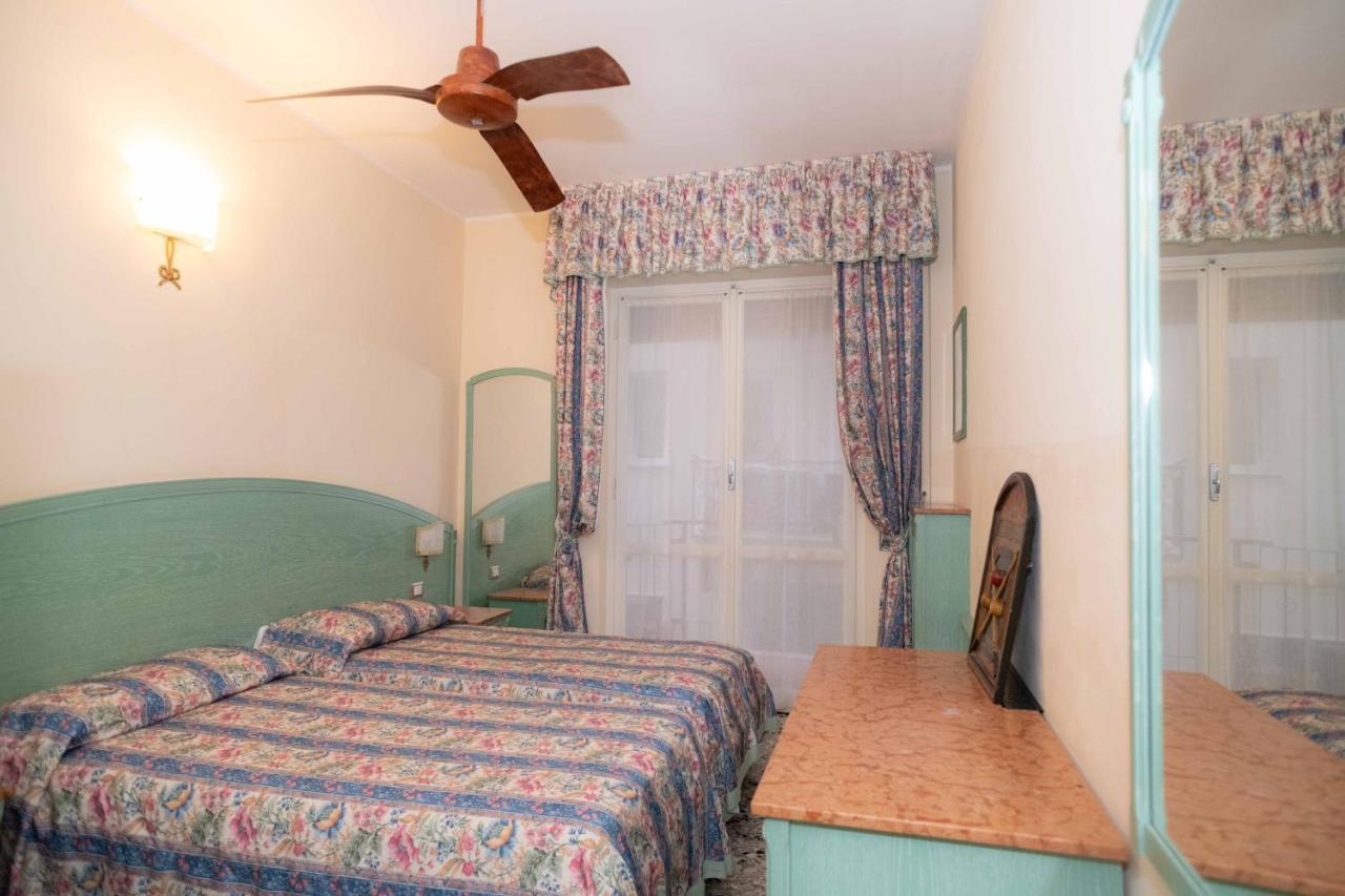Hotel Magnolia Albenga Zewnętrze zdjęcie