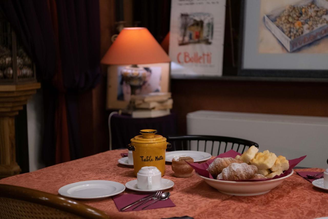 Hotel Magnolia Albenga Zewnętrze zdjęcie
