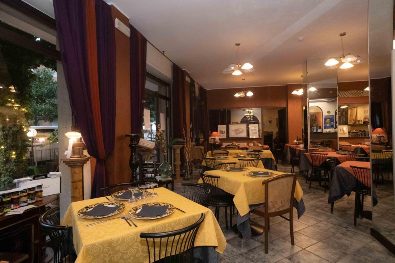 Hotel Magnolia Albenga Zewnętrze zdjęcie