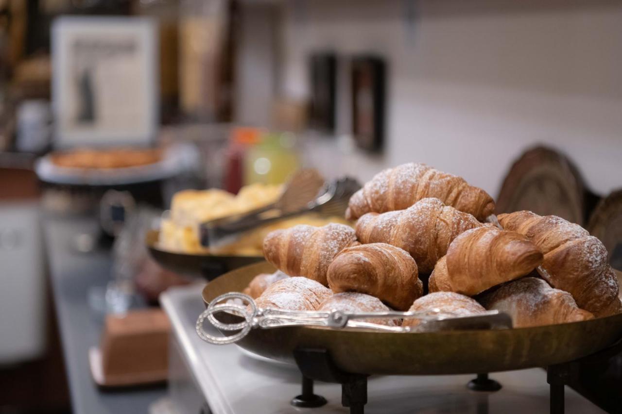Hotel Magnolia Albenga Zewnętrze zdjęcie