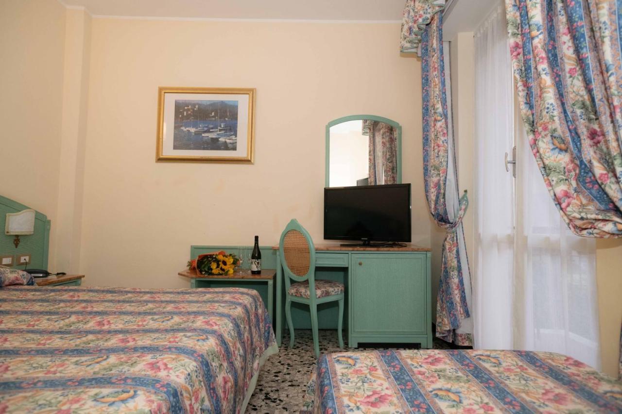 Hotel Magnolia Albenga Zewnętrze zdjęcie