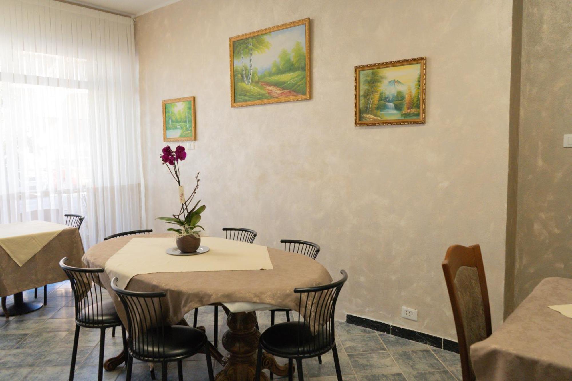 Hotel Magnolia Albenga Zewnętrze zdjęcie