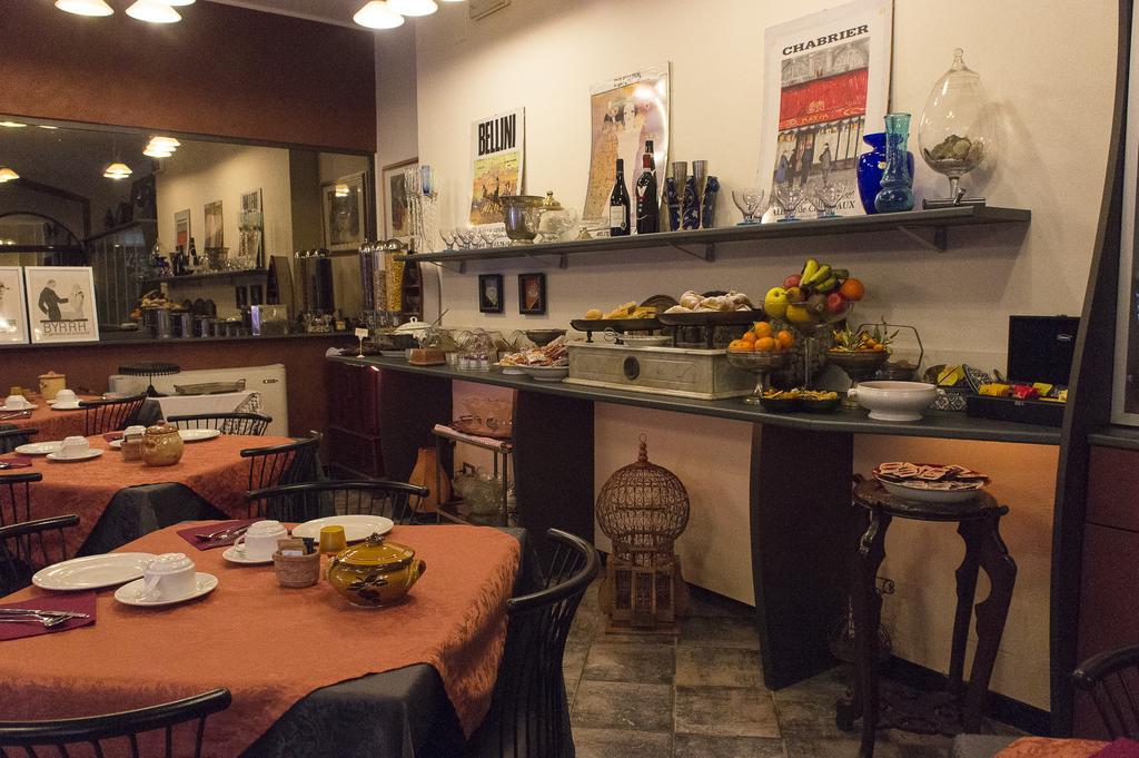 Hotel Magnolia Albenga Zewnętrze zdjęcie